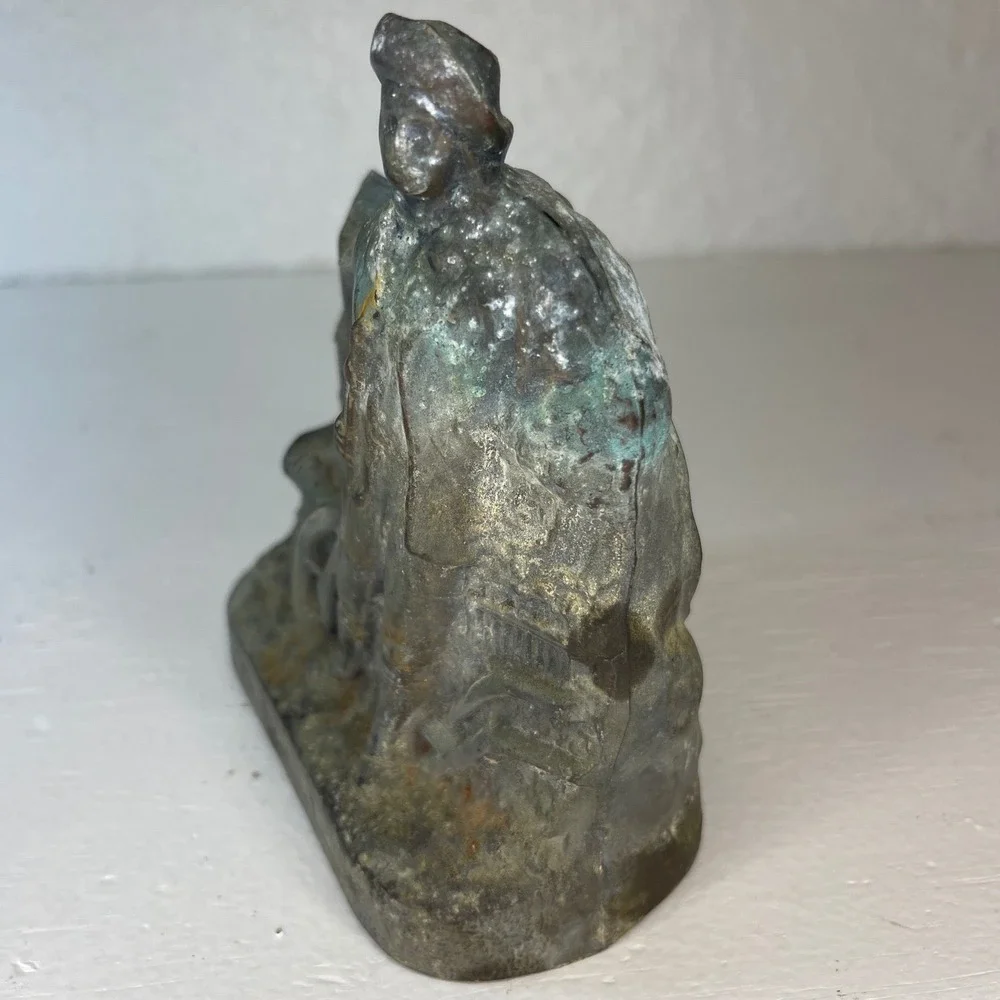 Antique‎ The Minute Man Cast Iron Still Bank Colonial Soldier Cannon Coin Bank